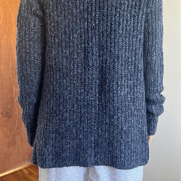 Abercrombie & Fitch Long Sleeve Open Front knit Cardigan Size Xs - Picture 8 of 9